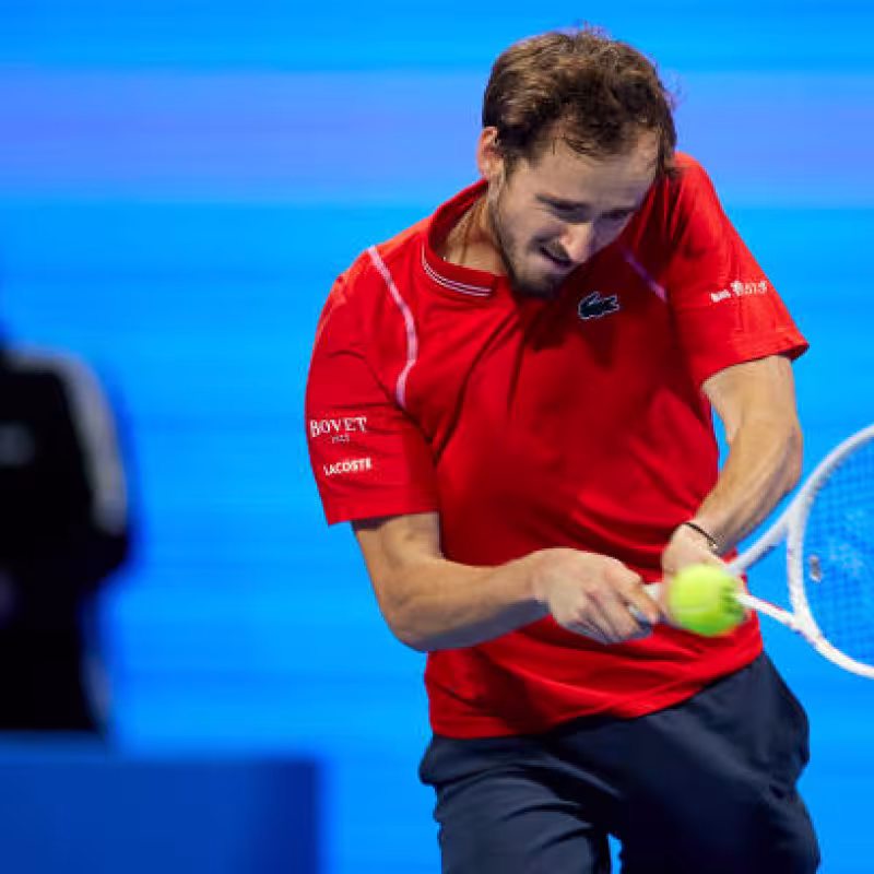 Medvedev se baja del ATP Doha 2024 y seguirá perdiendo puntos en el ranking