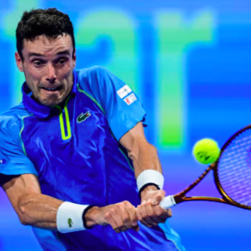 ATP Doha 2024. Fucsovics deja a Bautista sin argumentos