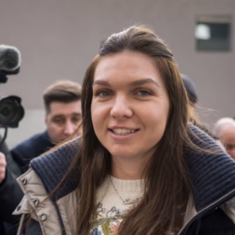 Halep demanda al fabricante del suplemento de su suspensión por dopaje