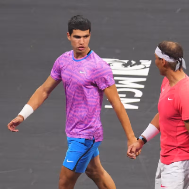 Carlos Alcaraz y Rafa Nadal en Las Vegas. Foto: Getty