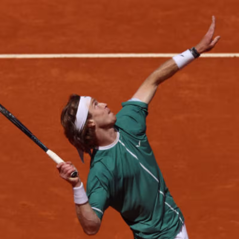 Rublev rinde a Davidovich en un duelo lleno de alternancias. Foto: Gettyimages