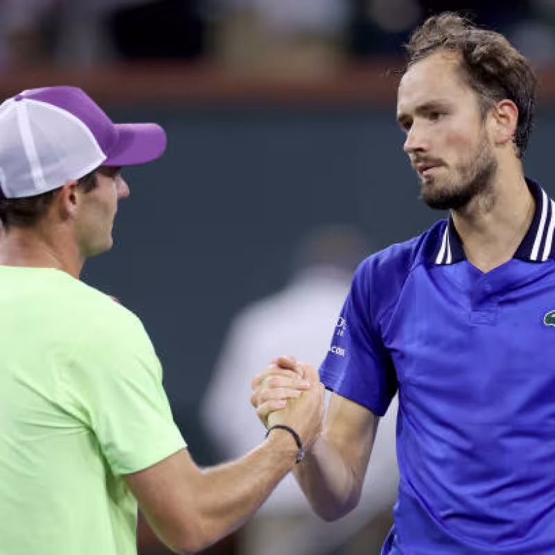 Daniil Medvedev y Tommy Paul.