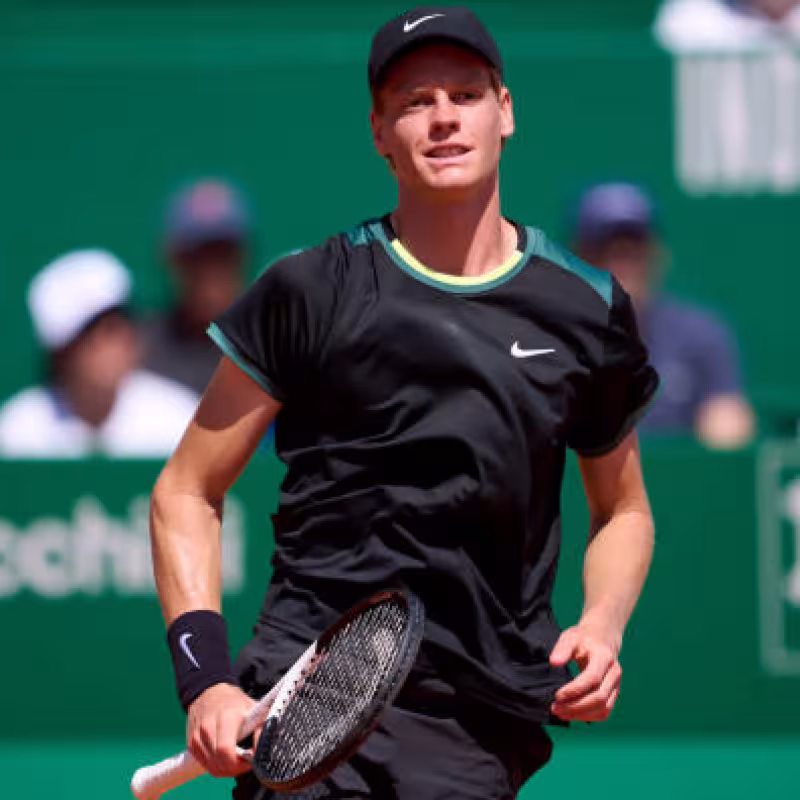 Jannik Sinner en el Masters 1000 de Montecarlo 2024. Foto: getty