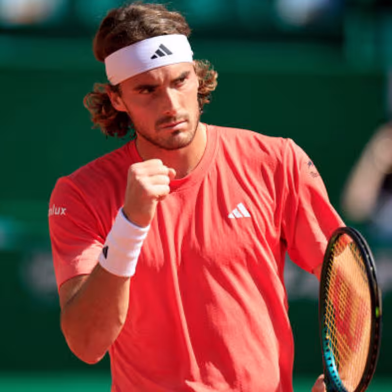 Stefanos Tsitsipas en el Masters 1000 de Montecarlo 2024. Foto: getty