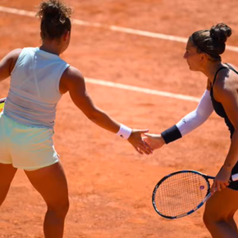 Jasmine Paolini y Sara Errani, a la final del WTA 1000 de Roma.