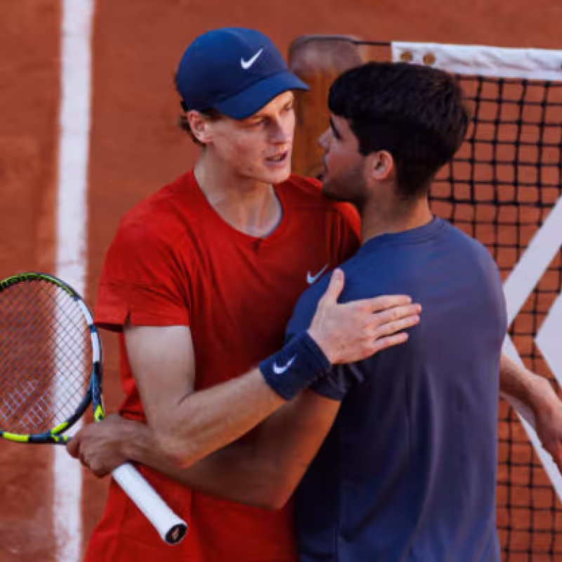 Ranking ATP. Sinner estrena número uno, el campeón Alcaraz asciende al segundo puesto y Djokovic cae al tercero. Foto: Gettyimages