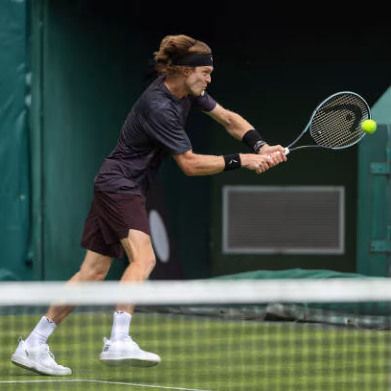 Andrey Rublev pierde en Halle. Foto: gettyimages