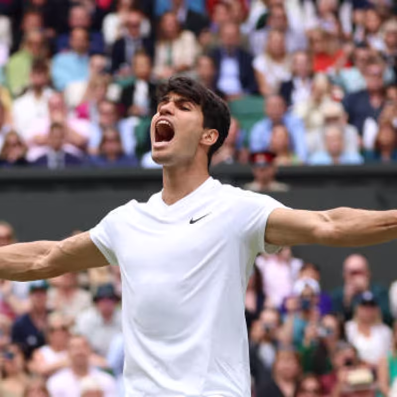Alcaraz completes a historic changing of the guard at Wimbledon