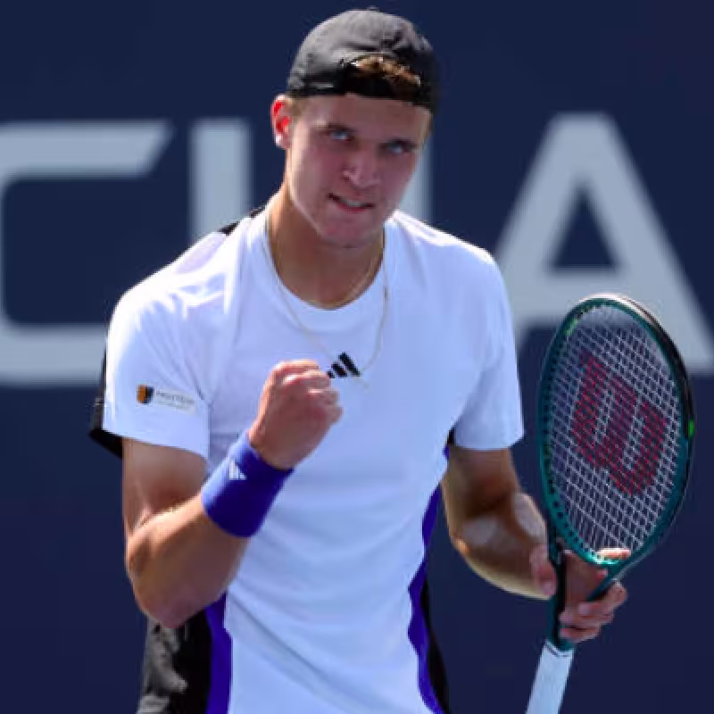 Jakub Mensik seals a resounding victory over Auger-Aliassime. Source: Getty