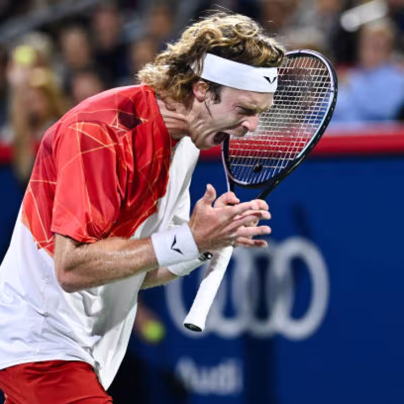 Andrey Rublev, frustrated after the defeat in the final of the ATP Montreal 2024. Photo: Getty