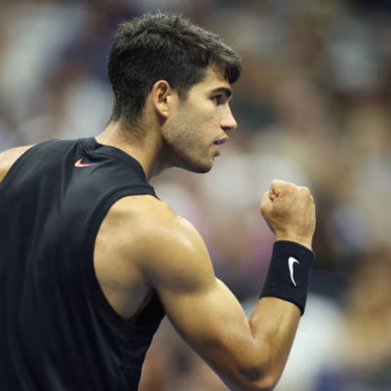 Carlos Alcaraz wins in his debut against Li Tu at the US Open 2024. Photo: Getty