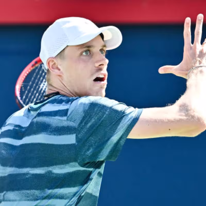 Denis Shapovalov complains. Photo: gettyimages