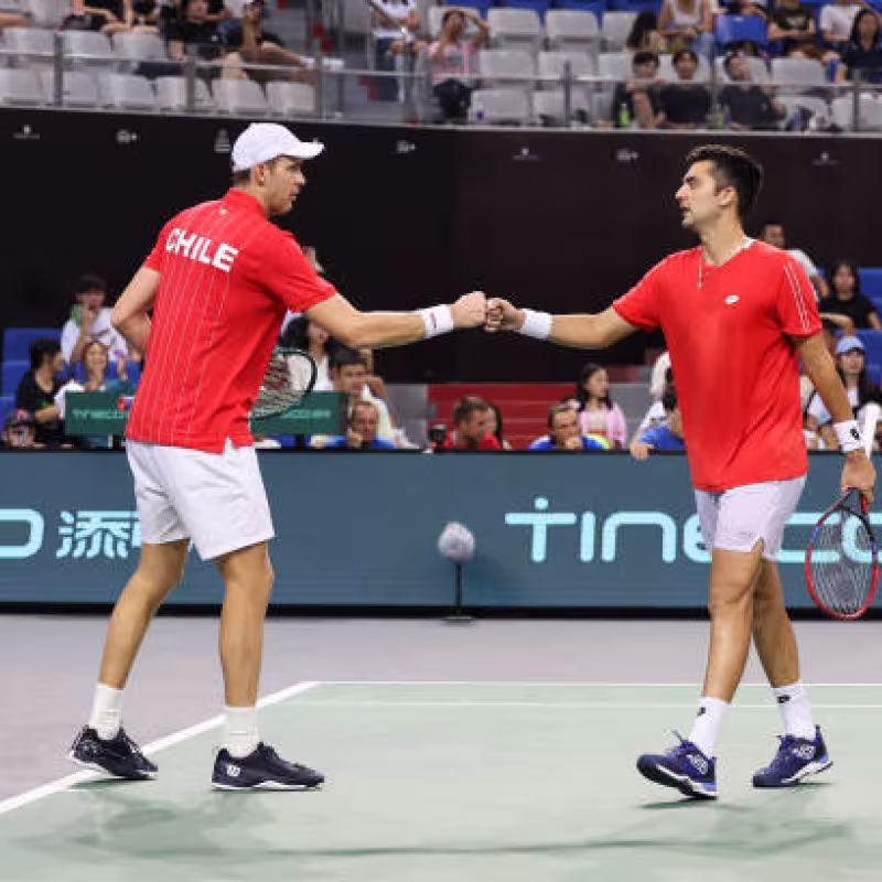 Nicolás Jarry and Barrios Vera, in Davis Cup 2024. Photo: gettyimages