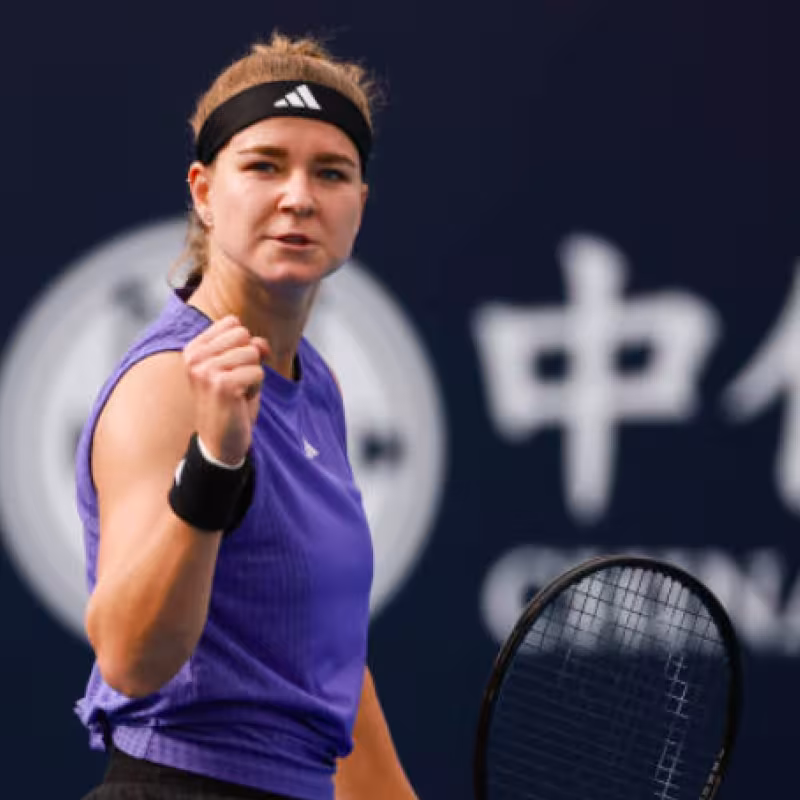 Karolina Muchova advances to the quarterfinals of the WTA Beijing 2024. Source: Getty