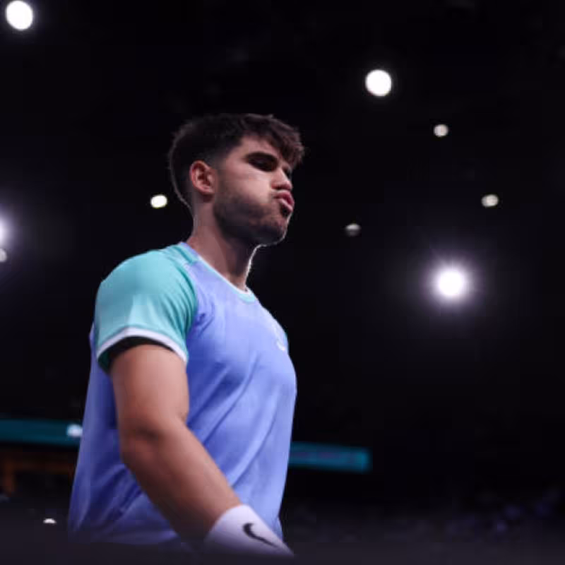 Carlos Alcaraz at the 2024 ATP Rolex Paris Masters. Photo: Getty