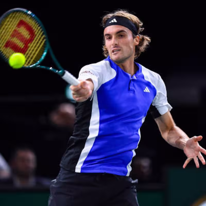 Stefanos Tsitsipas at ATP Paris 2024. Photo: gettyimages