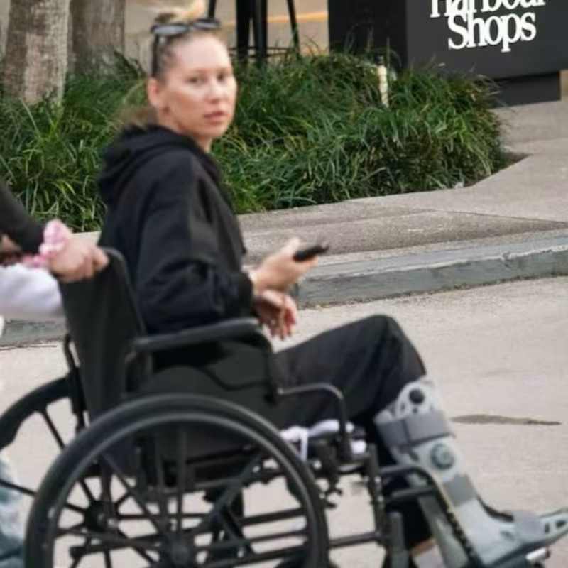 Anna Kournikova in Miami 2025. Photo: @telemundo