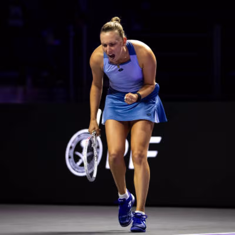 WTA Hobart 2025. Párrizas can't beat a great Mertens. Photo: Getty