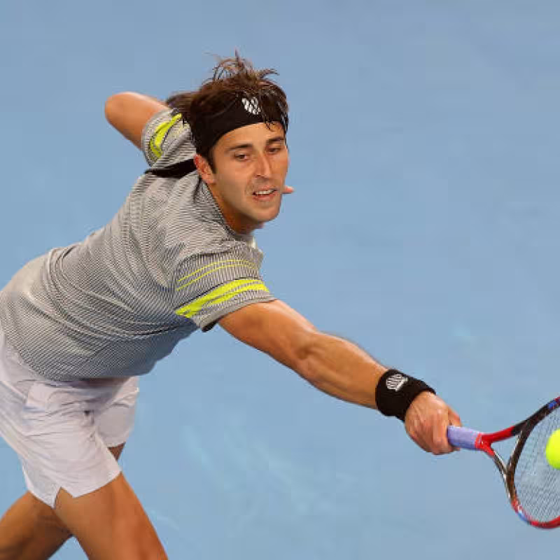 ATP Adelaide 2025: Etcheverry fulfills favorite status against Schoolkate. Photo: Getty
