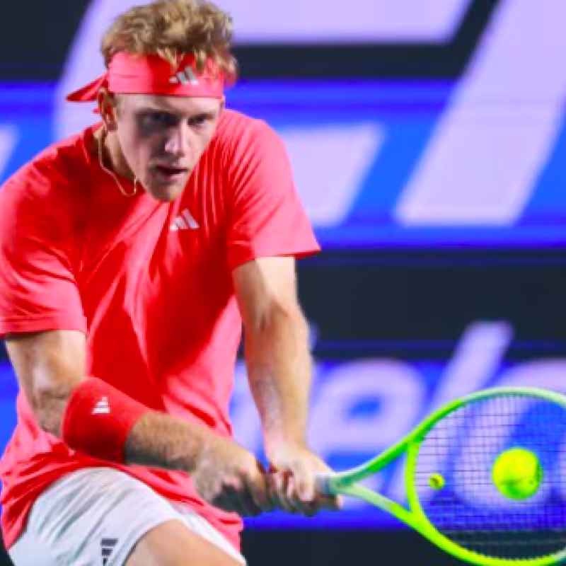 Alejandro Davidovich reaches quarterfinals in Acapulco. Source: Getty