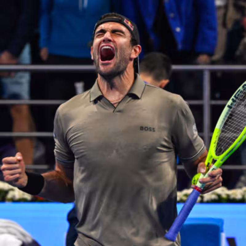 Matteo Berrettini celebrates his victory against Novak Djokovic. Source: Getty