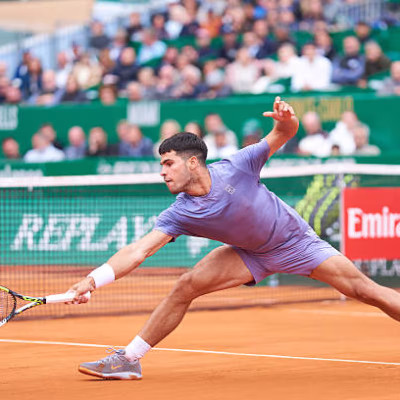 Alcaraz reaches 100 matches on clay court with the third best winning percentage in history. Photo: Getty Images.