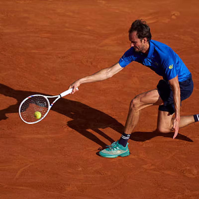 Medvedev is already in the third round of the Mutua Madrid Open without playing a match after Djere's withdrawal. Photo: Getty Images.