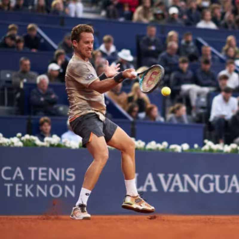 Roberto Carballés at the ATP Barcelona. Photo: Getty