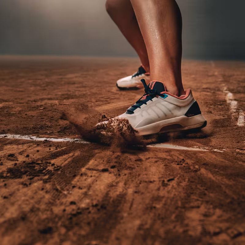 Wilson launches the first tennis shoe exclusively for women: the Intrigue. Photo: Sergio Villalba (Wilson)