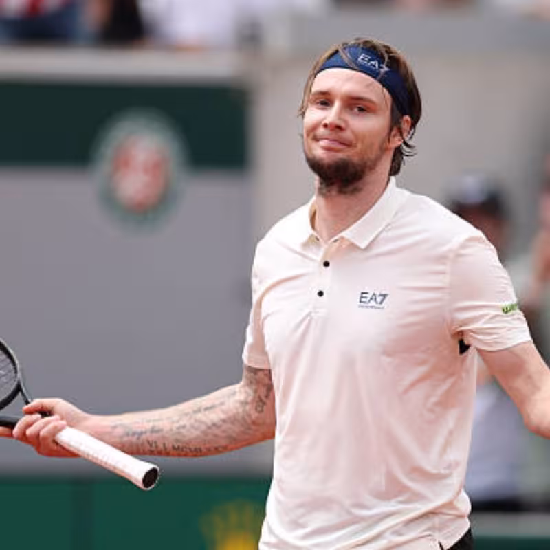 Alexander Bublik at Roland Garros 2025. Photo: Getty