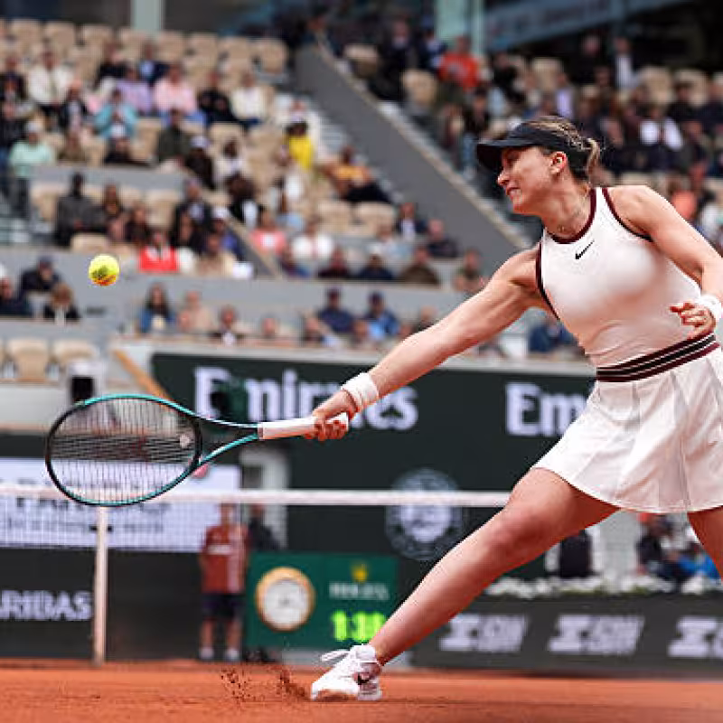 Badosa unleashes her warrior side to overcome Osaka. Photo: Getty