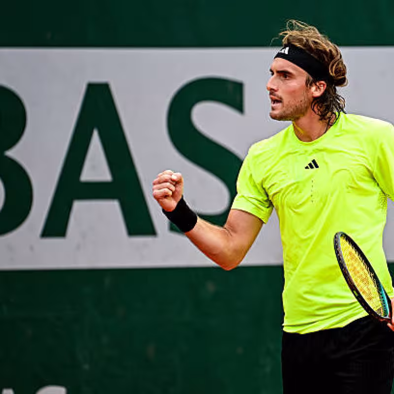 Stefanos Tsitsipas, art of playing on clay court. Photo: gettyimages