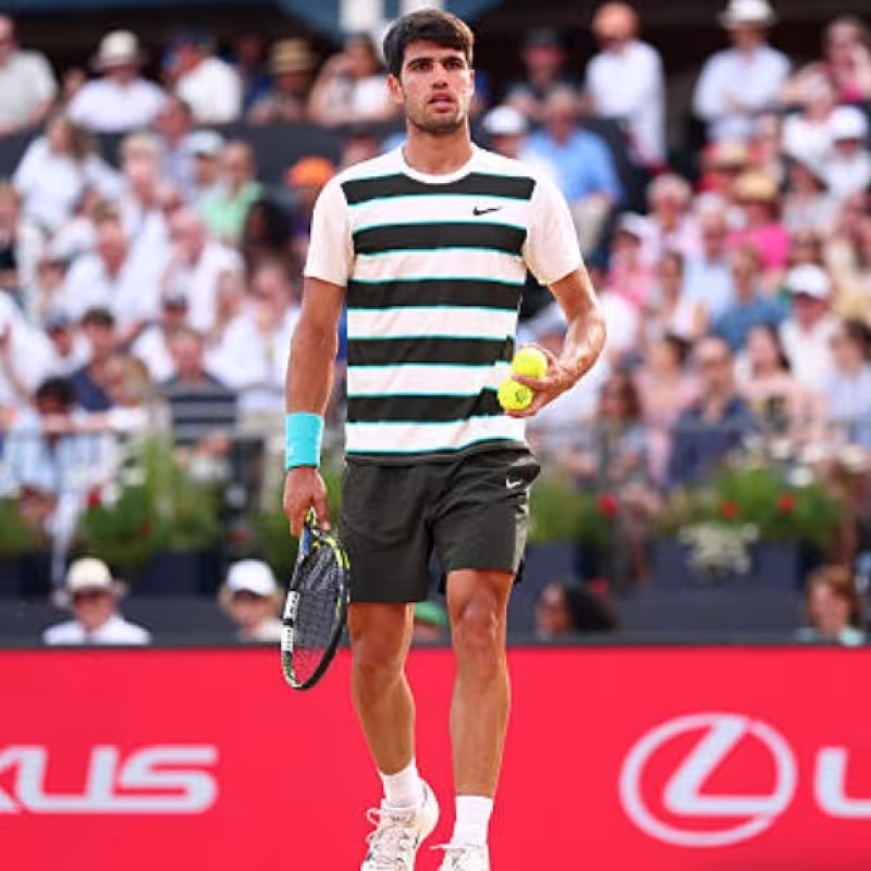 Carlos Alcaraz at the ATP Queen's 2025. Photo: Getty