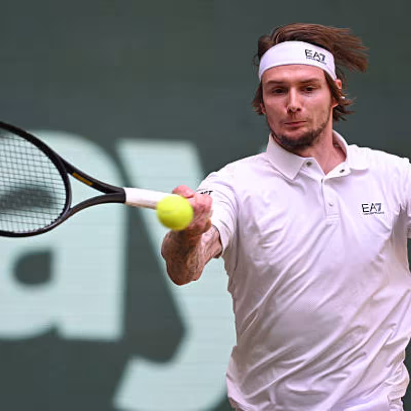 Bublik beats Medvedev to put the finishing touch on a dream week. Photo: Getty