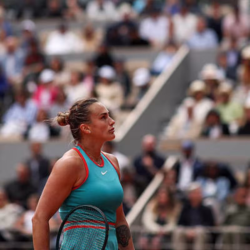 Sabalenka, in tears: "Showing such a terrible level hurts a lot". Photo: Getty