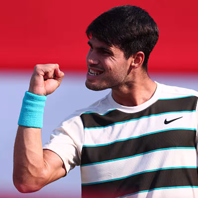 Schedule and where to watch Carlos Alcaraz vs. Arthur Rinderknech on TV and online in the ATP Queen's 2025 quarterfinals. Photo: Getty