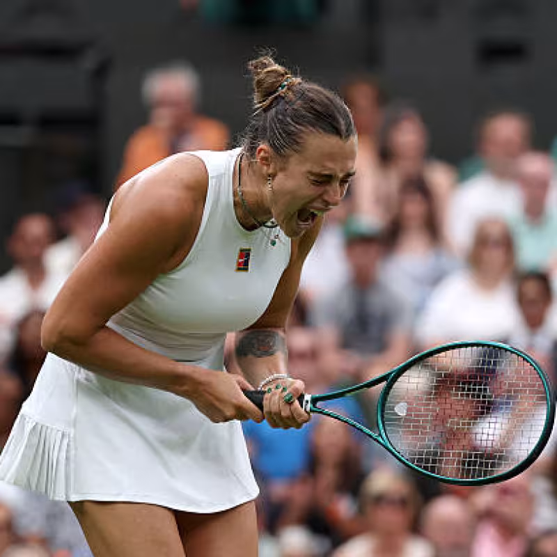 Sabalenka roars again at The Cathedral: defeats a tenacious Mertens and is already in the quarterfinals. Photo: Getty Images