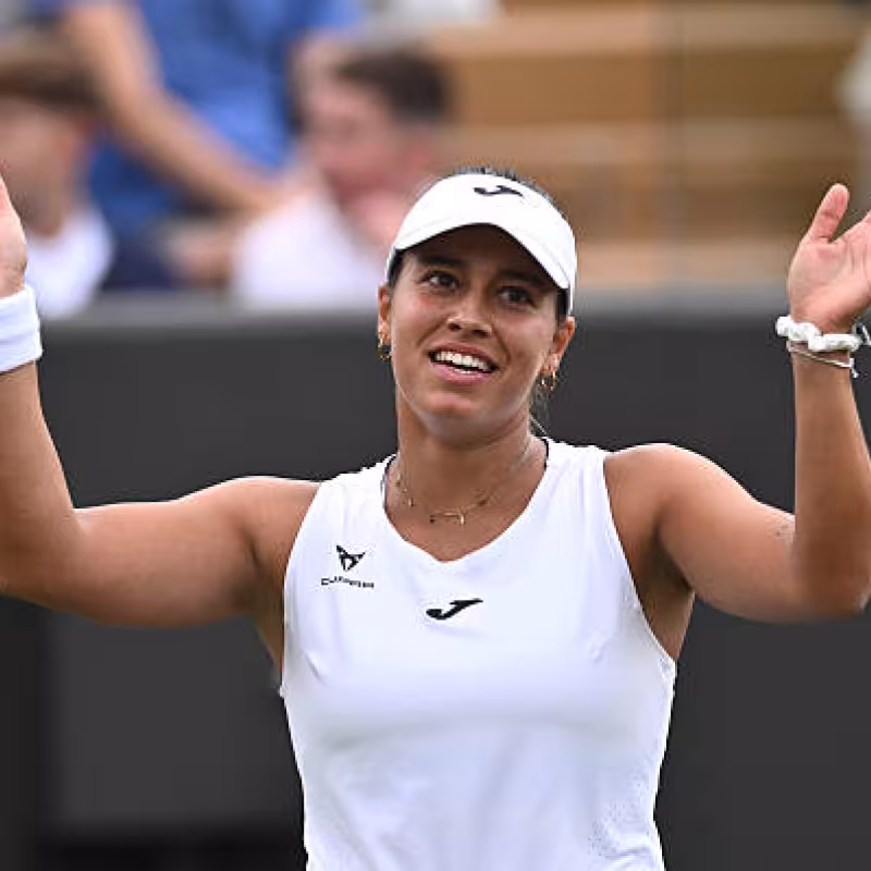 Jessica Bouzas reaches the round of 16 at Wimbledon 2025. Photo: gettyimages