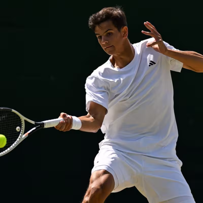 Jódar survives the abyss with a weighty victory against Martineau. Photo: Getty