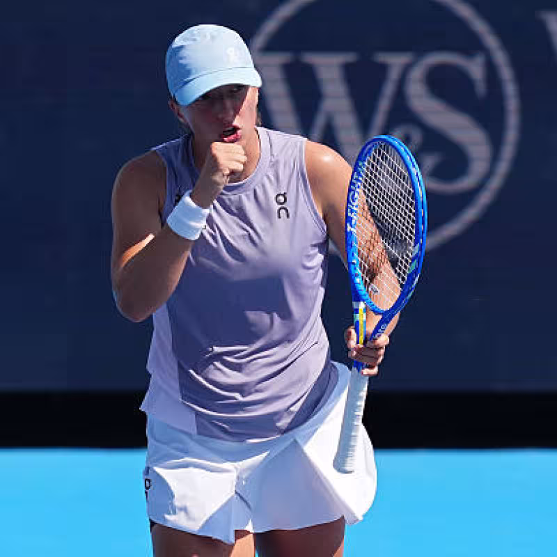 Swiatek on the balls: "They are light and very different from the ones we play on clay courts". Photo: Getty