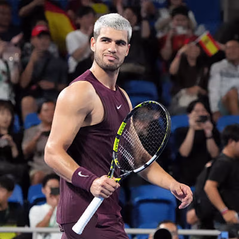 Alcaraz and his serve dictate the path to the tenth final of the year. Photo: Getty Images