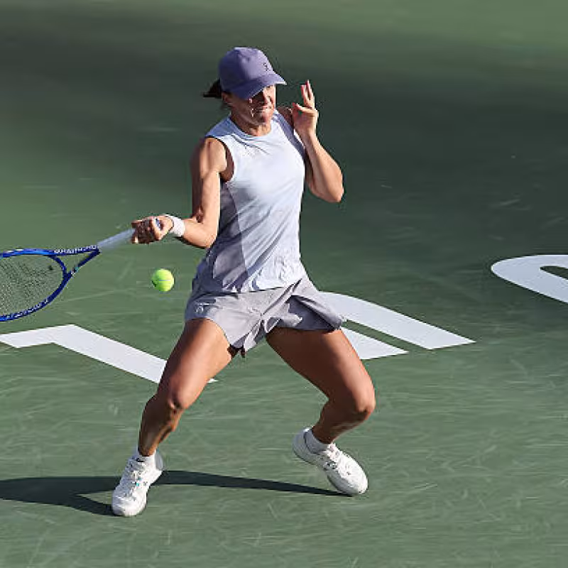 WTA Seoul 2025: Swiatek returns, crushing Cirstea and could face Raducanu. Photo: Getty Images.