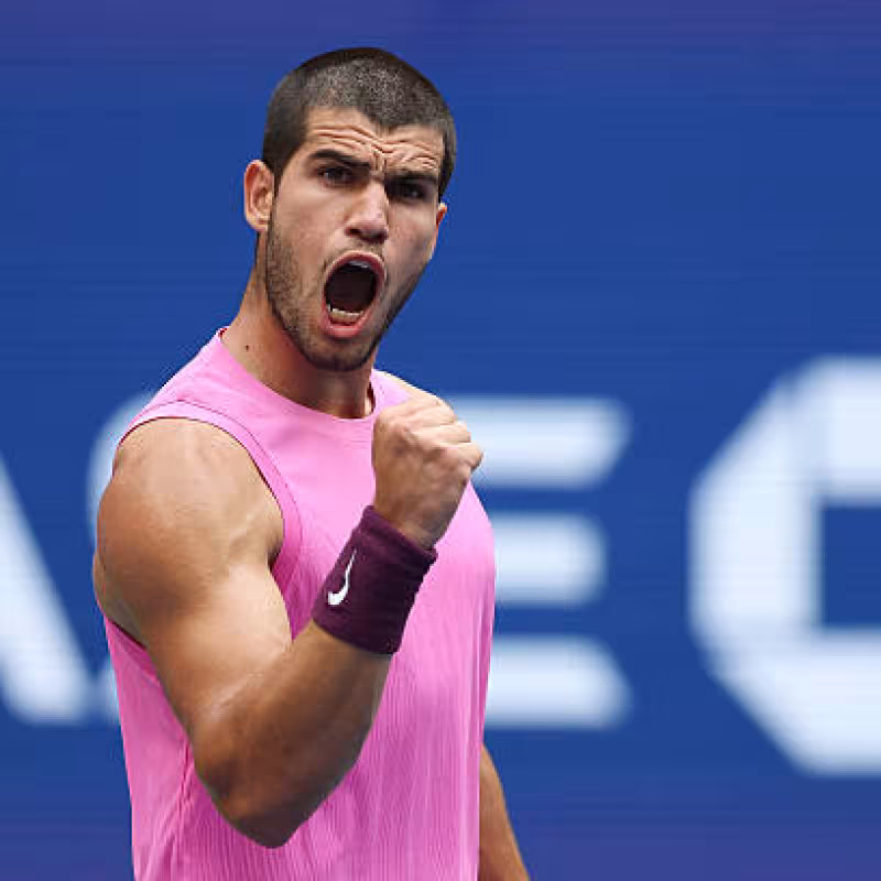Carlos Alcaraz beats Djokovic at the US Open 2025. Photo: gettyimages