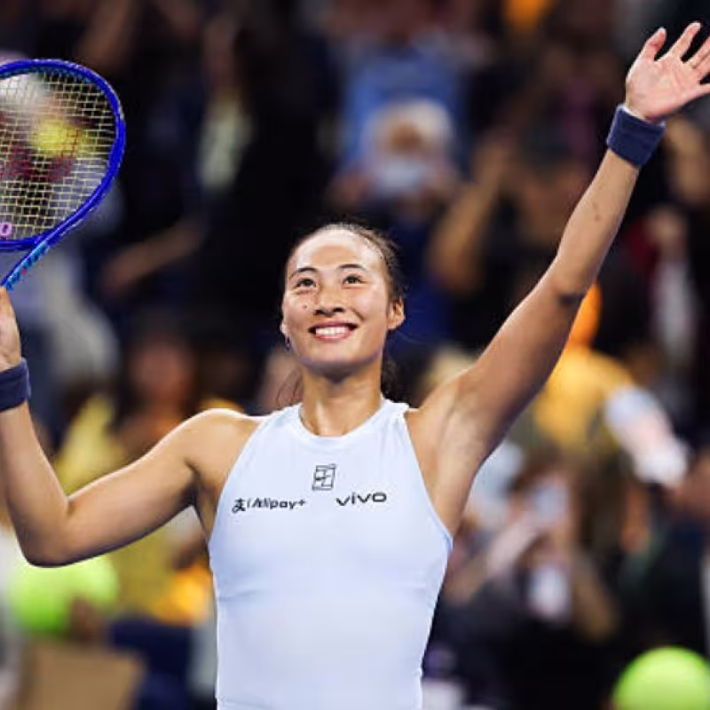 Qinwen Zheng at the WTA Beijing 2025. Photo: Getty.