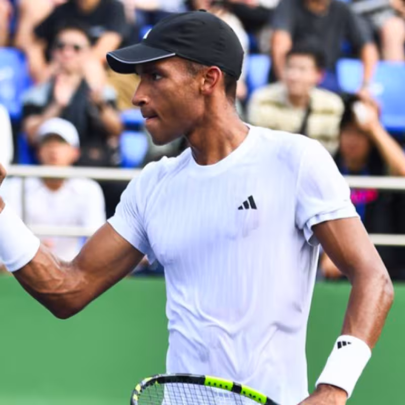 Félix Auger-Aliassime continues to advance in Shanghai. Source: Getty