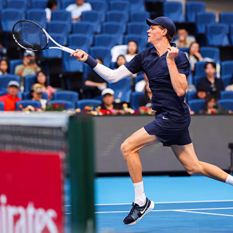 Sinner dedicates Beijing title to his team: "We will try to improve and make our best effort." Photo: Getty Images