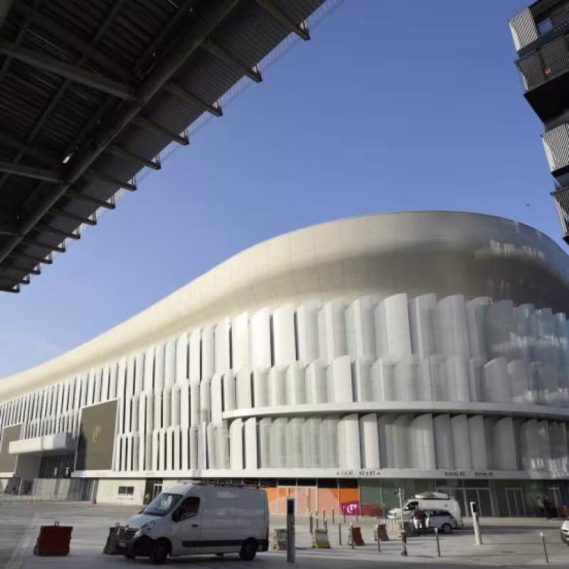Goodbye Bercy, hello Defense Arena.