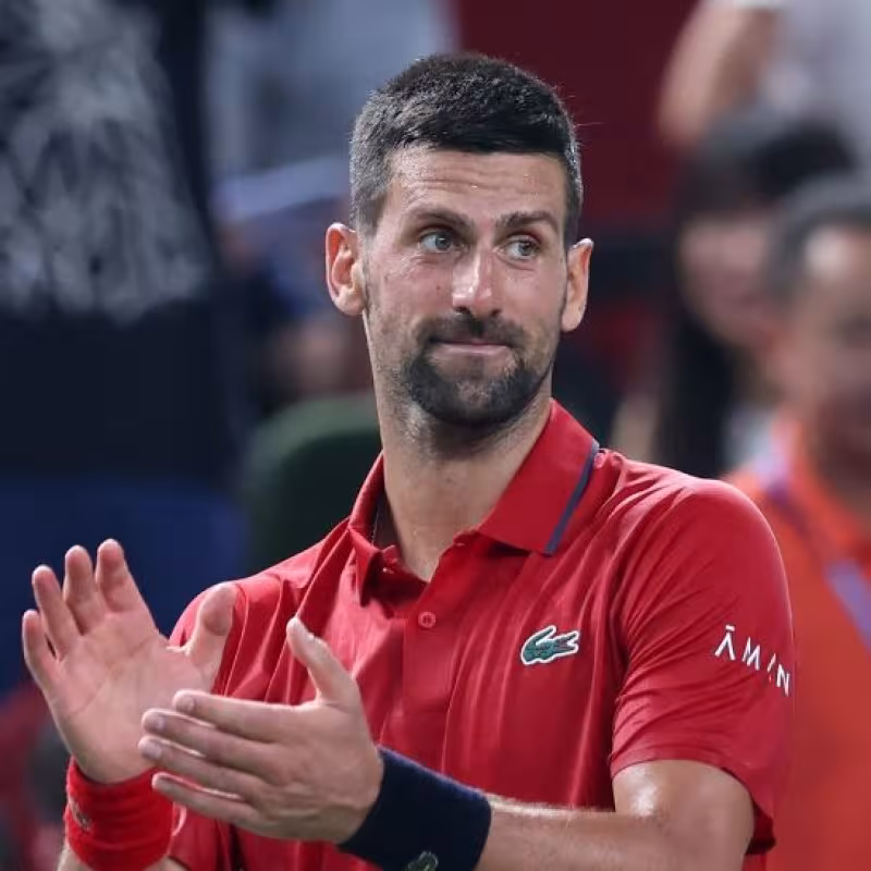 Djokovic: "I would love to swap my body for a younger one to beat Alcaraz and Sinner." Photo: Getty.