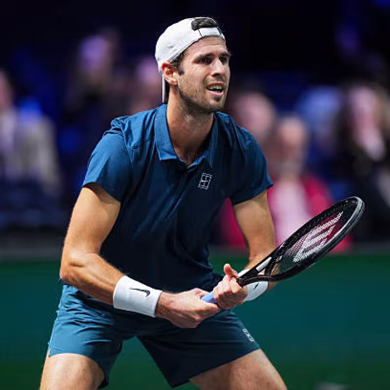 ATP Rolex Paris Masters 2025: Khachanov Strikes Fear with a Great Debut. Photo: Getty
