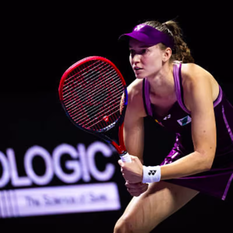 Elena Rybakina crushes Swiatek at the WTA Finals 2025. Source: Getty